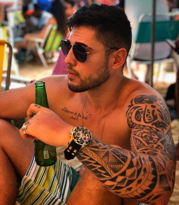 Guest - manta angel tattoo